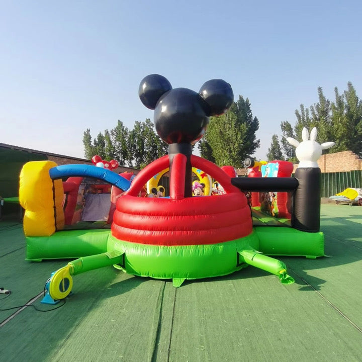 Le parcours La famille Mickey(nouvelle arrivage) disponible à partir 19 juin 2025)