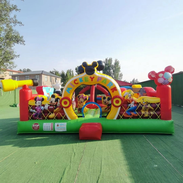Le parcours La famille Mickey(nouvelle arrivage) disponible à partir 19 juin 2025)